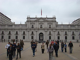 Pal&aacute;cio de La Moneda - prezidentsk&yacute; pal&aacute;c